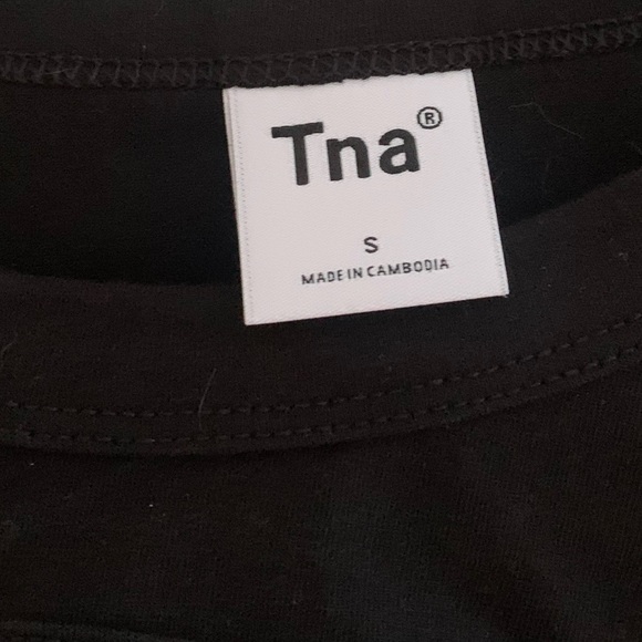 Black Aritzia long sleeve shirt - Picture 3 of 4